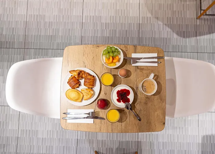 Ibis Daumesnil Porte Doree Paris